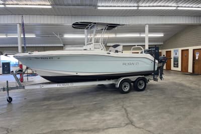 BOATZON | Robalo R200 Center Console 2018