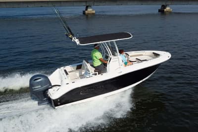 BOATZON | Robalo R202 Explorer 2026 BOATZON | Robalo R202 Explorer 2026