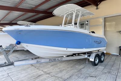 BOATZON | Robalo R202 Explorer 2026 BOATZON | Robalo R202 Explorer 2026