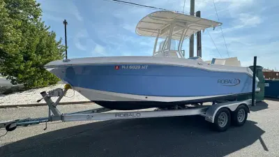 BOATZON | Robalo R202EX 2023