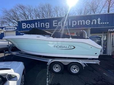 BOATZON | Robalo R207 Dual Console 2025 BOATZON | Robalo R207 Dual Console 2025