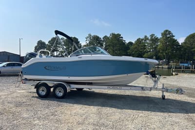BOATZON | Robalo R207 Dual Console 2027