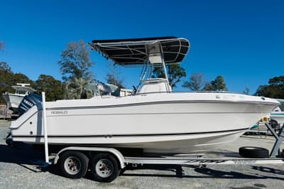 BOATZON | Robalo R220 Center Console 2005 BOATZON | Robalo R220 Center Console 2005