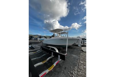 BOATZON | Robalo R222 Center Console 2016 BOATZON | Robalo R222 Center Console 2016