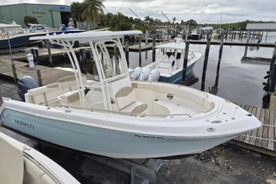 BOATZON | Robalo R222 Center Console 2017 BOATZON | Robalo R222 Center Console 2017