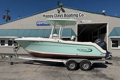BOATZON | Robalo R222 Center Console 2022