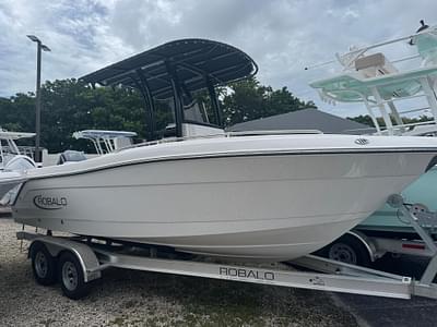 BOATZON | Robalo R222 Center Console 2025 BOATZON | Robalo R222 Center Console 2025