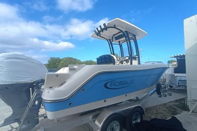 BOATZON | Robalo R222 Center Console 2026 BOATZON | Robalo R222 Center Console 2026