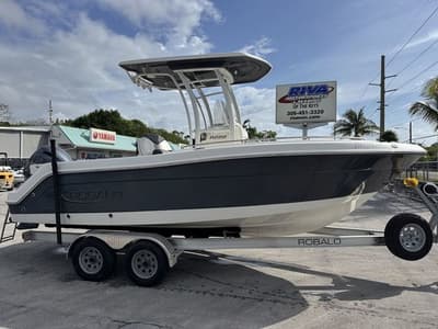 BOATZON | Robalo R222 Explorer 2022 BOATZON | Robalo R222 Explorer 2022