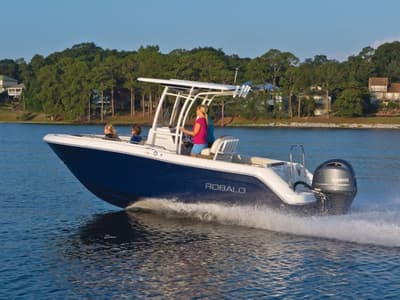 BOATZON | Robalo R222ES 2017
