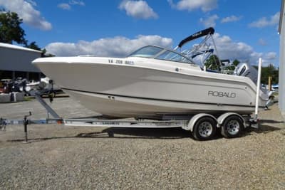 BOATZON | Robalo R227 Dual Console 2005