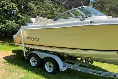 BOATZON | Robalo R227 Dual Console 2006