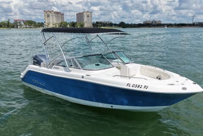 BOATZON | Robalo R227 Dual Console 2012