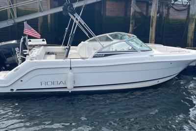 BOATZON | Robalo R227 Dual Console 2016
