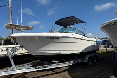 BOATZON | Robalo R227 Dual Console 2019