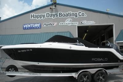 BOATZON | Robalo R227DC 2017 BOATZON | Robalo R227DC 2017