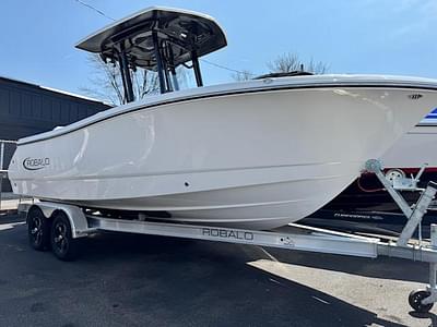 BOATZON | Robalo R230 2025 BOATZON | Robalo R230 2025