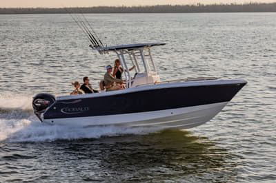 BOATZON | Robalo R230 2026