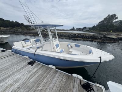 BOATZON | Robalo R230 CC 2022