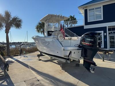 BOATZON | Robalo R230 Center Console 2021