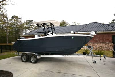 BOATZON | Robalo R230 Center Console 2023