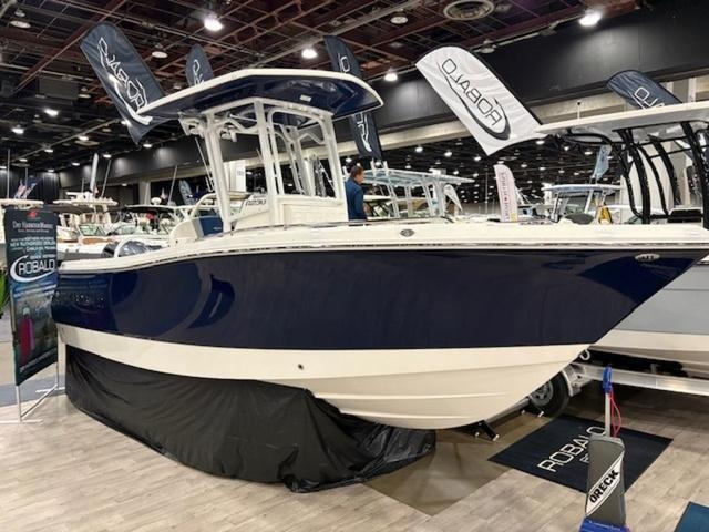 2025 Robalo R230 Center Console - Sold Boat