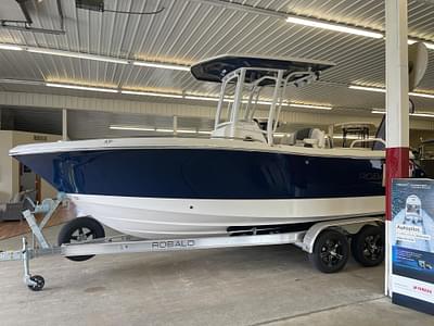 BOATZON | Robalo R230 Center Console 2025 BOATZON | Robalo R230 Center Console 2025