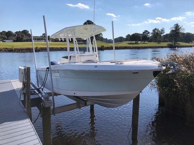 2020 Robalo R242 Center Console - Sold Boat