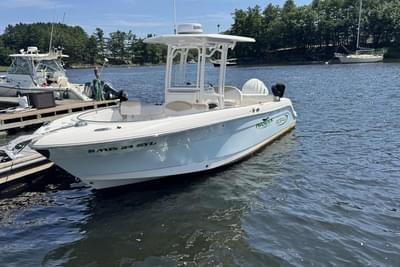 BOATZON | Robalo R242 Center Console 2021
