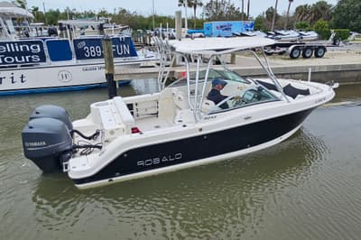 BOATZON | Robalo R247 Dual Console 2013