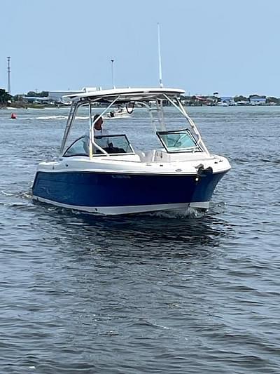 BOATZON | Robalo R247 Dual Console 2014