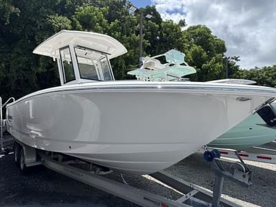 BOATZON | Robalo R250 2025 BOATZON | Robalo R250 2025