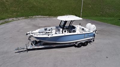 BOATZON | Robalo R250 2025