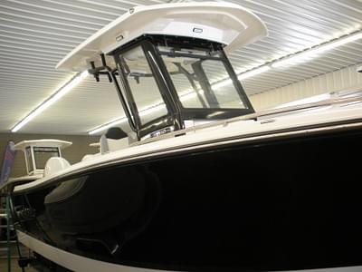 BOATZON | Robalo R250 Center Console 2025