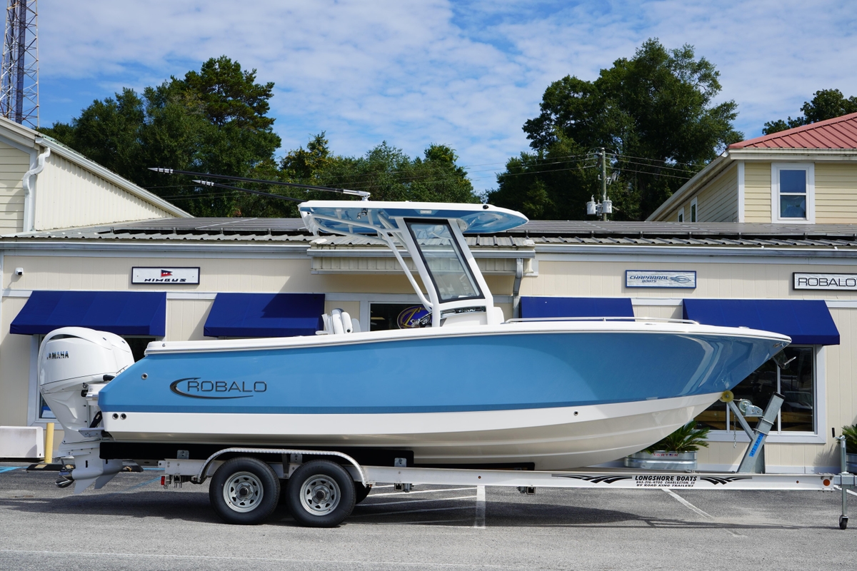 2026 Robalo R250 Center Console - Sold Boat