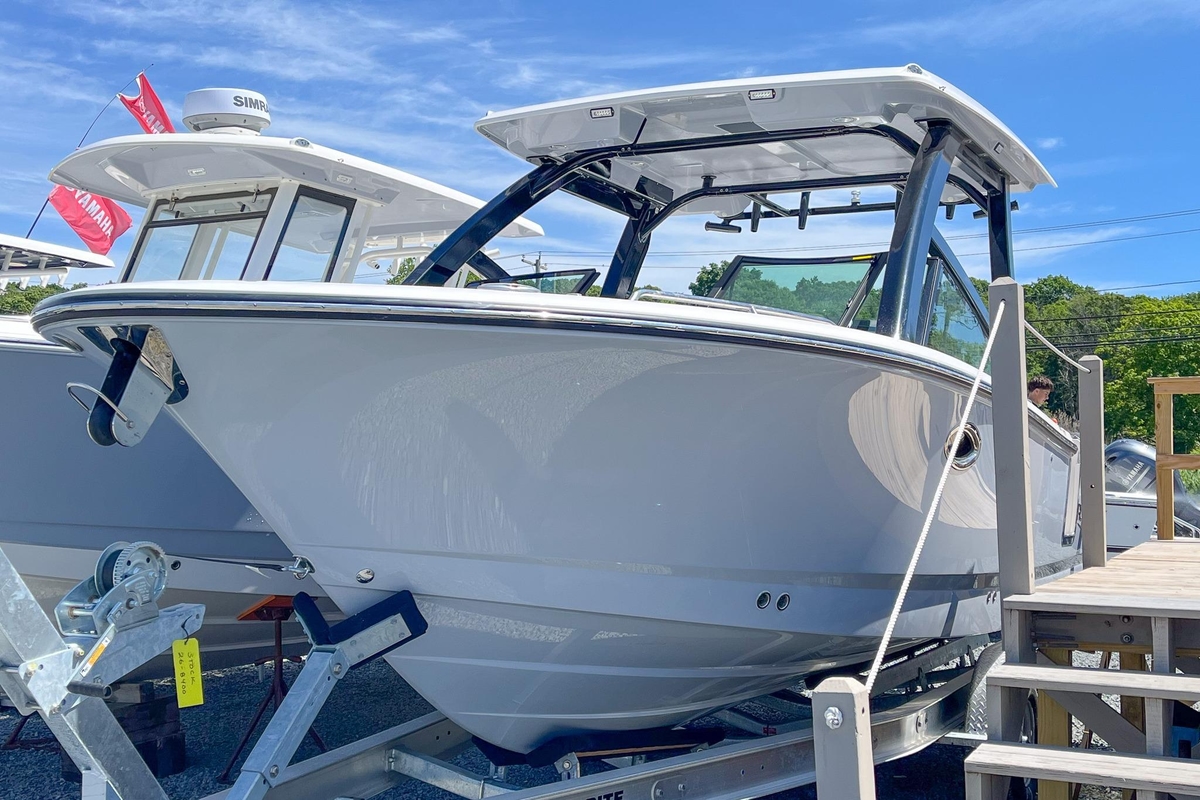 2026 Robalo R257 Dual Console - Sold Boat