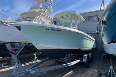 BOATZON | Robalo R260 Center Console 2016