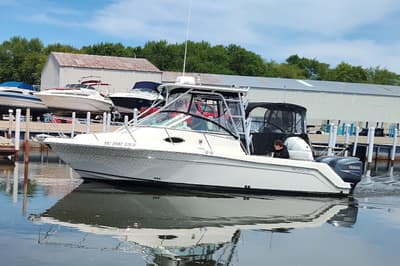 BOATZON | Robalo R265 Walkaround 2005