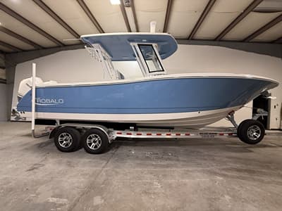 BOATZON | Robalo R270 2027