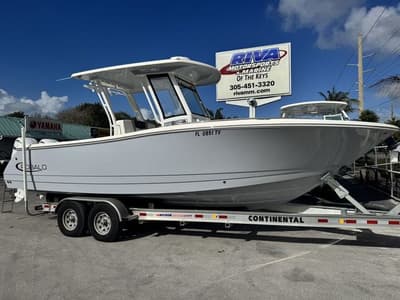 BOATZON | Robalo R270 Center Console 2024