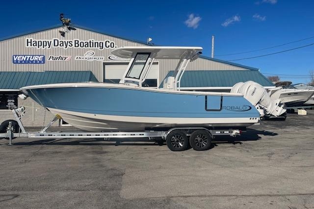 2026 Robalo R270 Center Console - Sold Boat