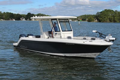 BOATZON | Robalo R272 Center Console 2021
