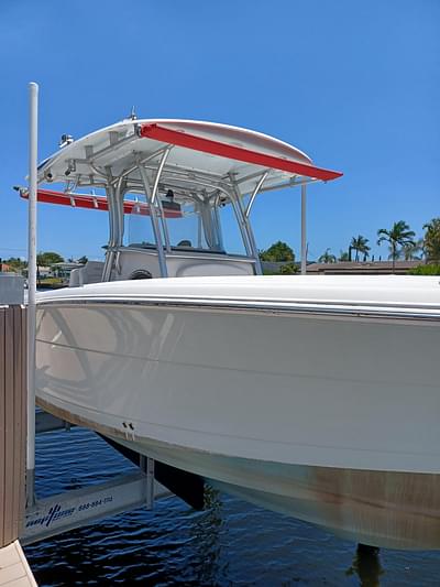 BOATZON | Robalo R300 Center Console 2016