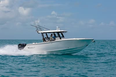 BOATZON | Robalo R300 Center Console 2026