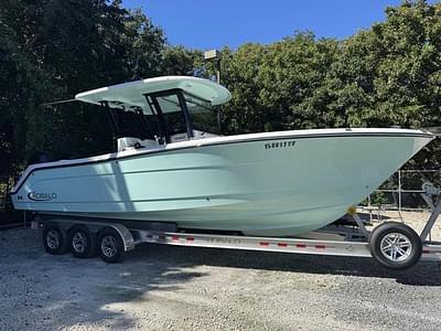 BOATZON | Robalo R302 2024