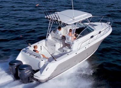 BOATZON | Robalo R305 Walkaround 2007