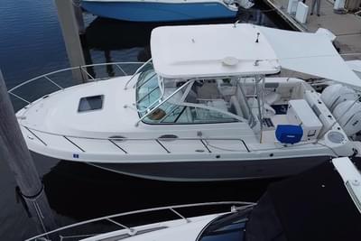BOATZON | Robalo R305 Walkaround 2007 BOATZON | Robalo R305 Walkaround 2007