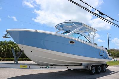 BOATZON | Robalo R317 2023