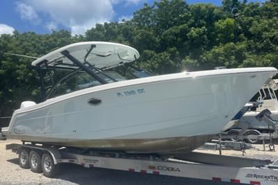 BOATZON | Robalo R317 Dual Console 2021