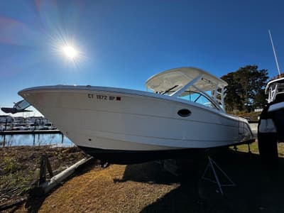 BOATZON | Robalo R317 Dual Console 2022